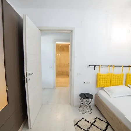 Apartment Sns Apartament In Wave 3 Mamaia